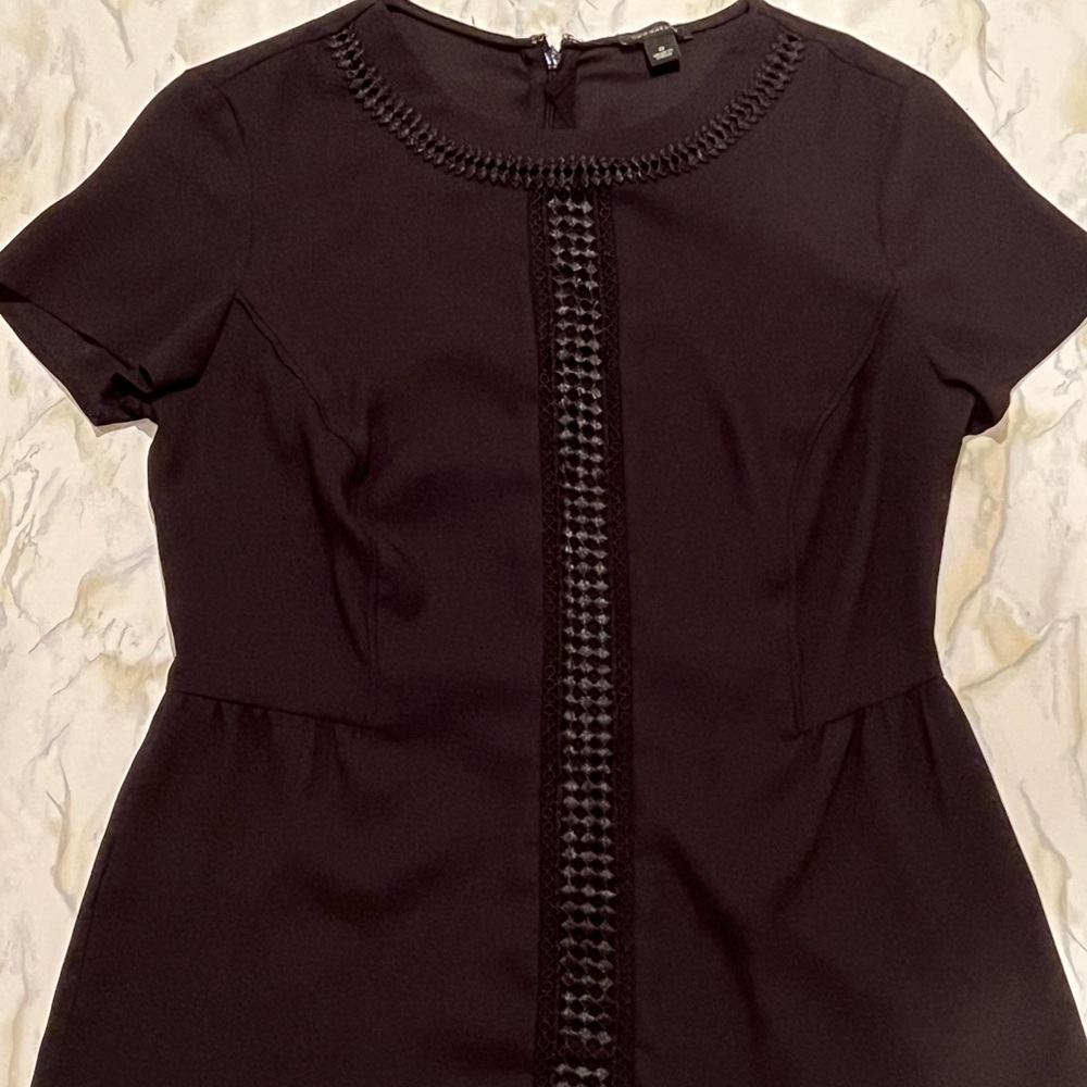 Ann Taylor Black Lace Insert Short Sleeve Top 0